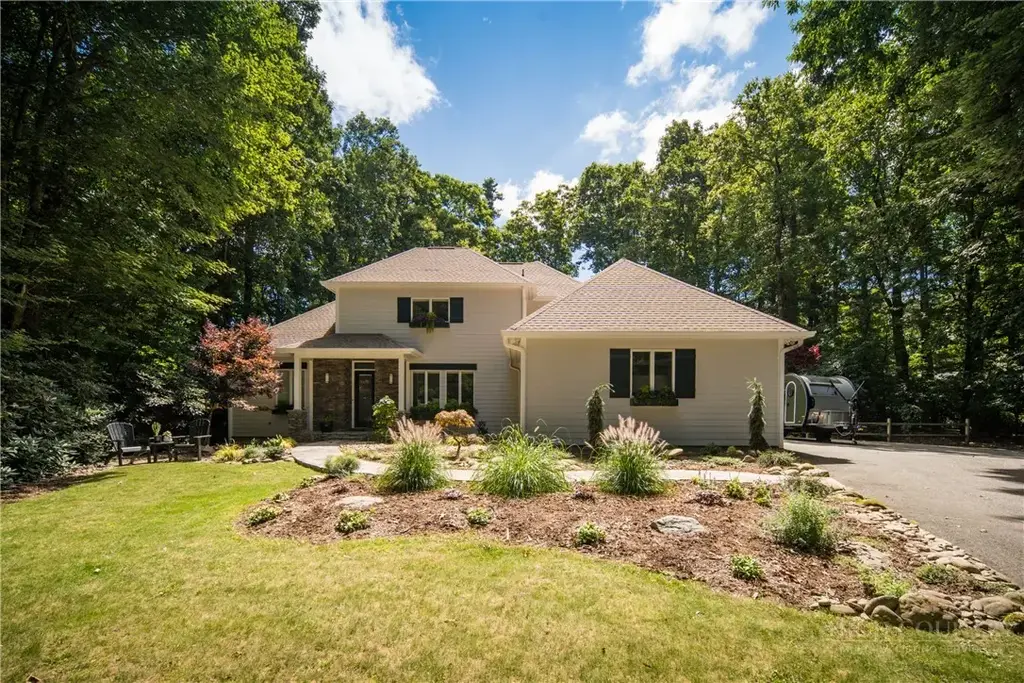 163 Forbes Way, Blowing Rock