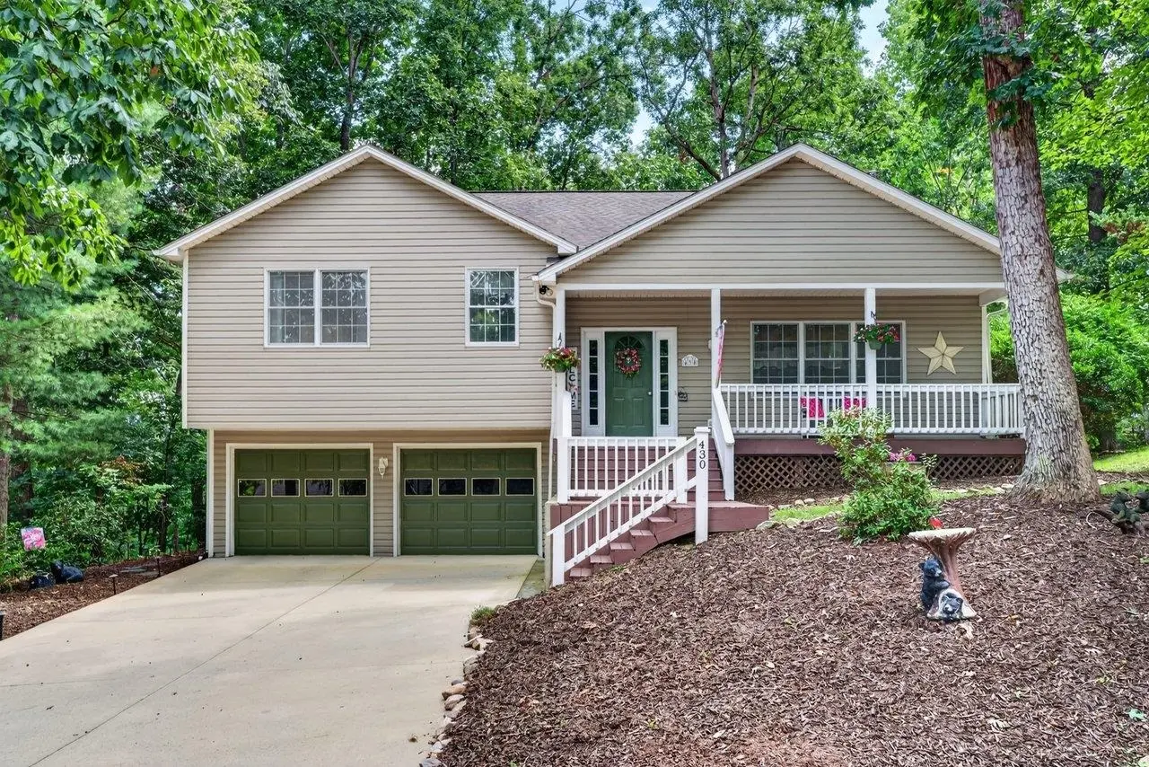 430 Passage Ln, Mcgaheysville