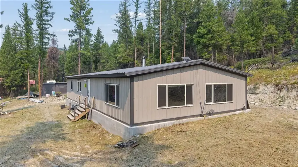 759 Springhill Road, Kila