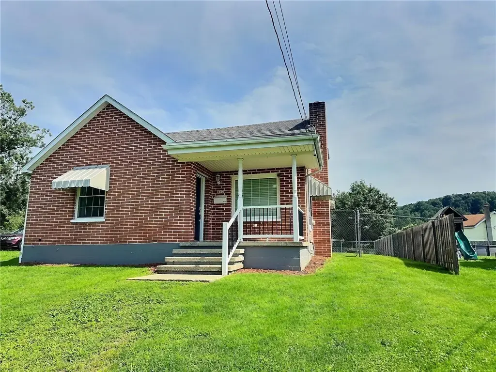 42 Main Street , Fairchance