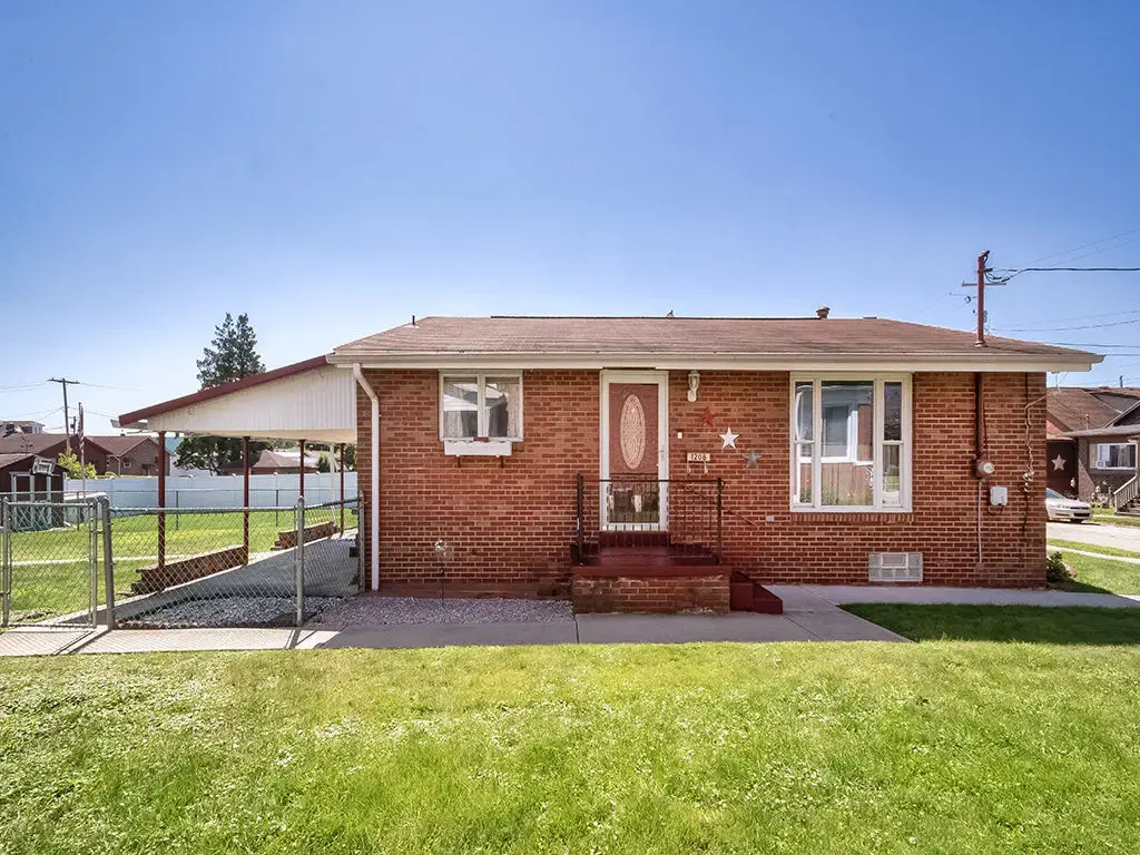 1206 Liberty Avenue, Harrison