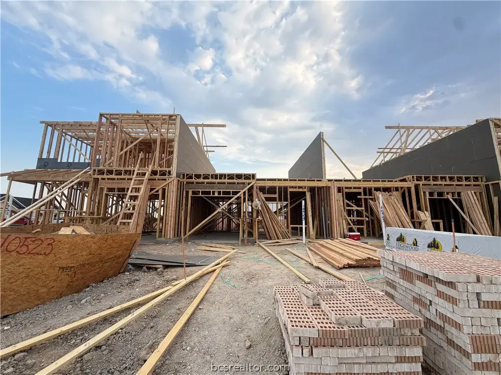 10523 Berry Branch Lane, Bryan