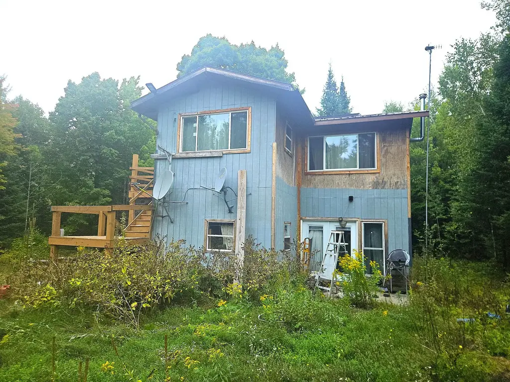 W6964 Holy Cross Rd, Fifield