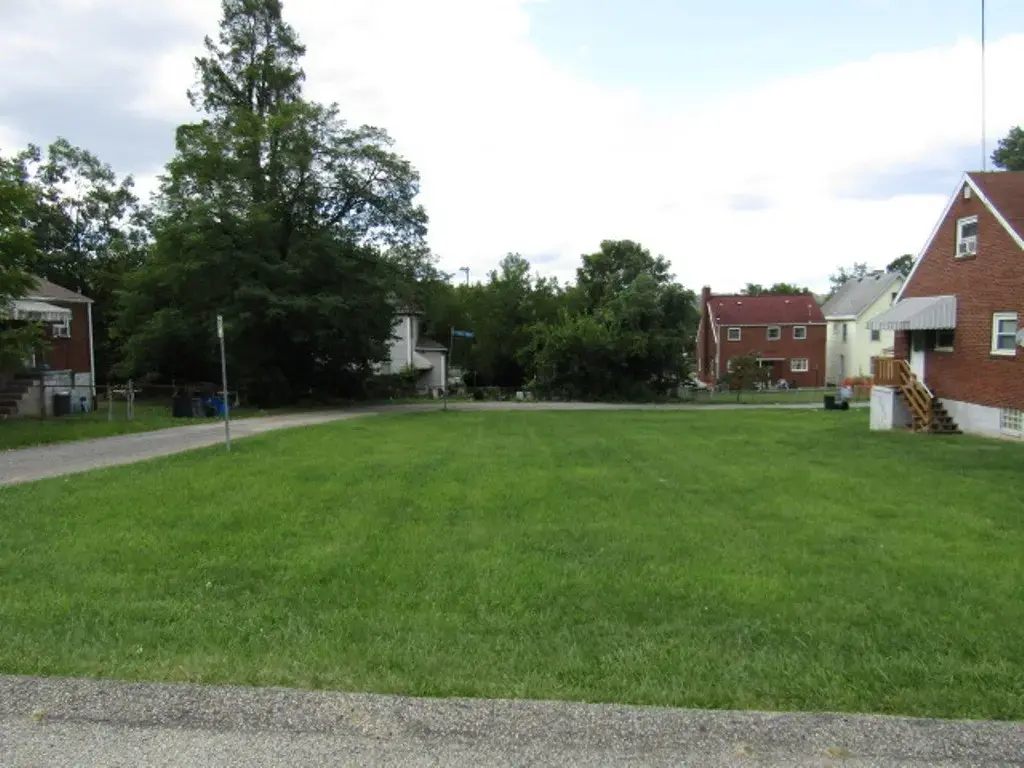 Hass Street , Chartiers City