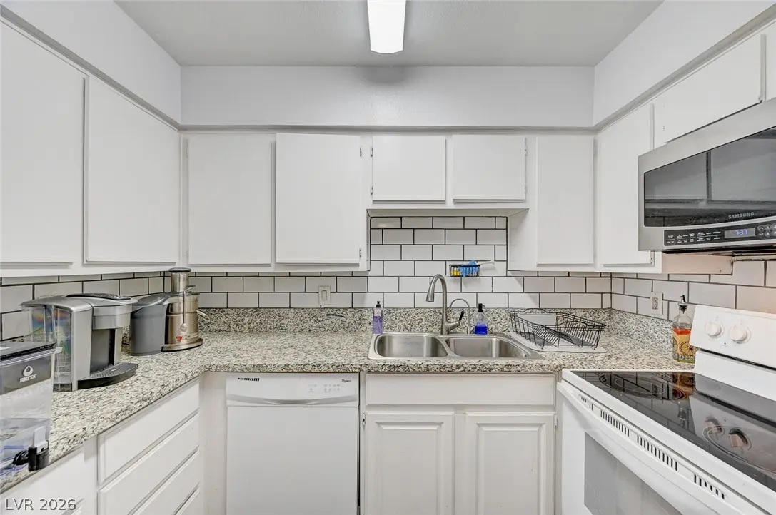 3151 Soaring Gulls Drive 1024, Las Vegas