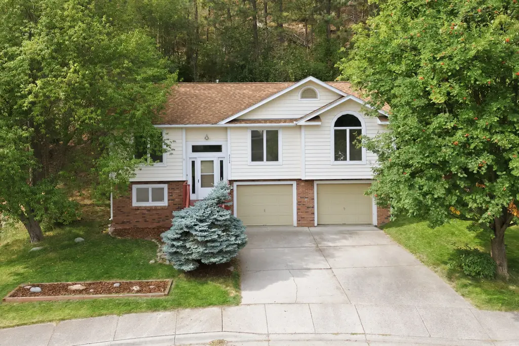 2203 Greenough Court W, Missoula