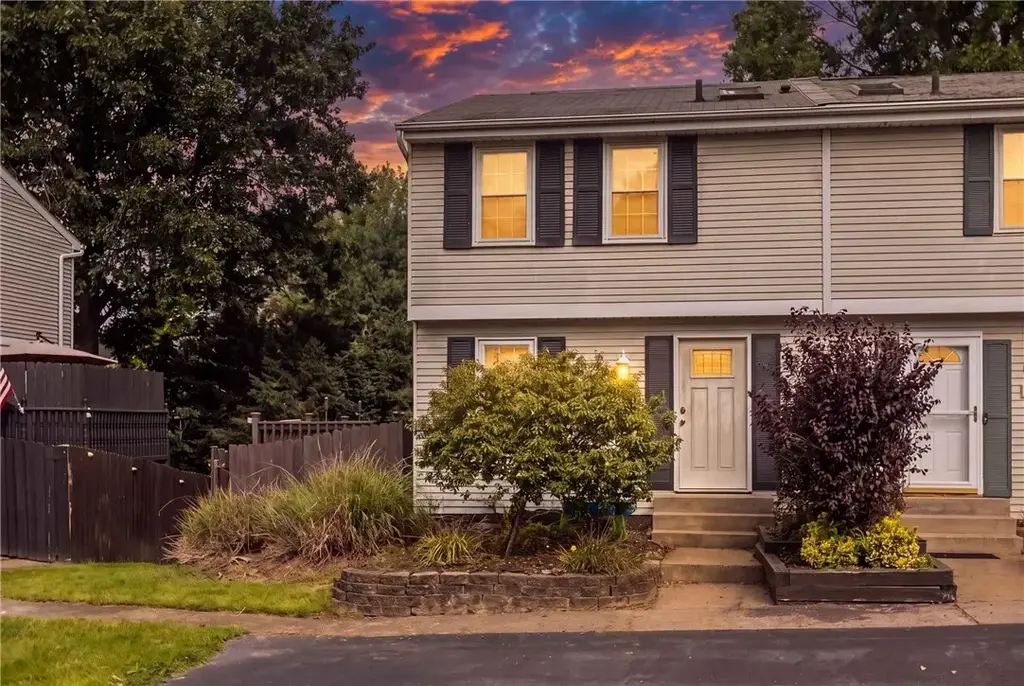 322 Parkwood Drive , Cranberry