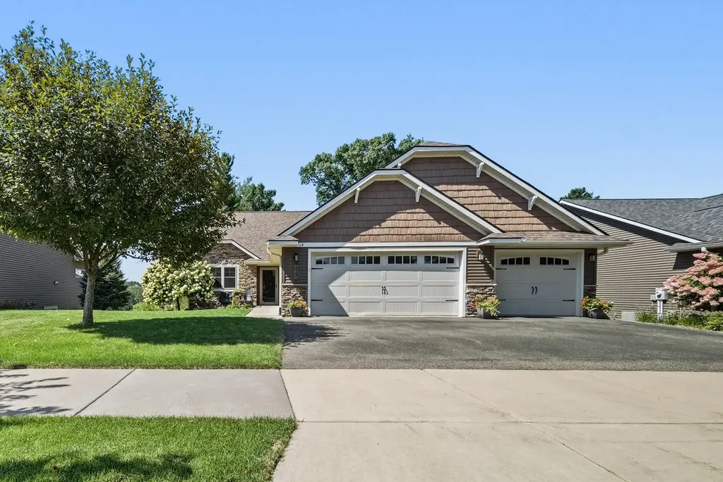 460 Club View Lane, Altoona