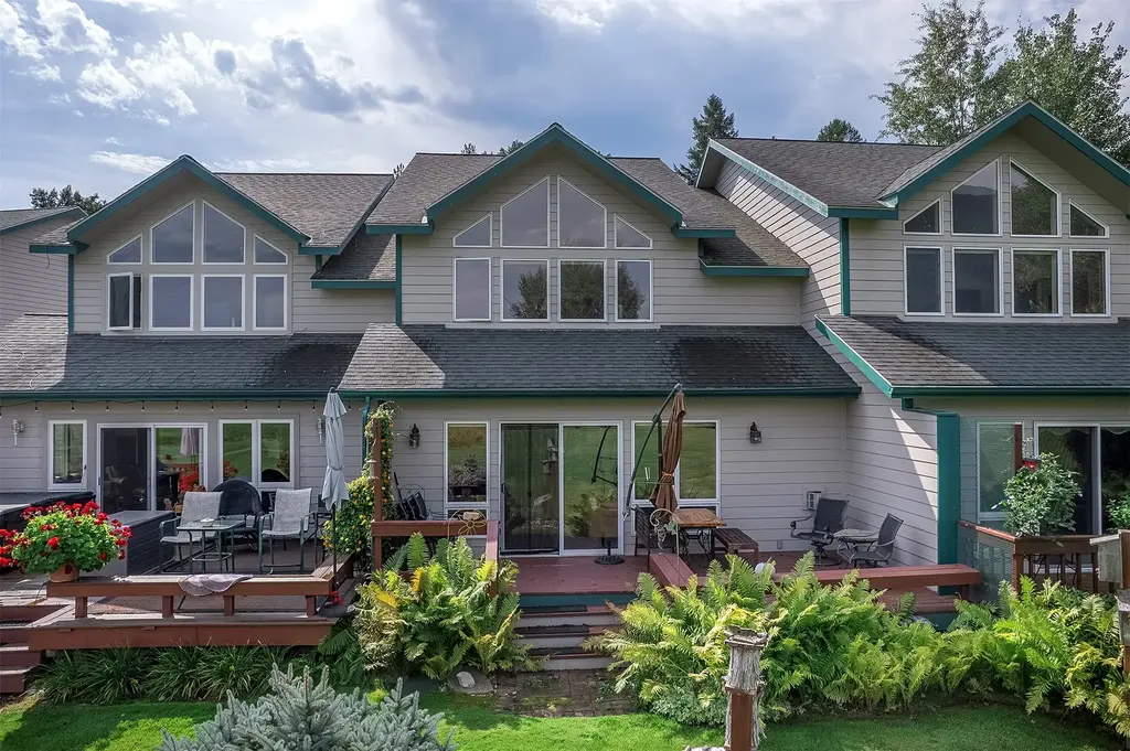 121 Glacier Vista Drive, West Glacier