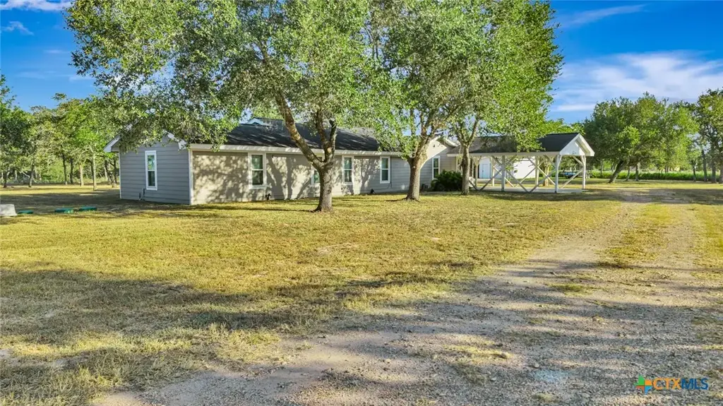 351 Sulphur Estates Rd, Victoria