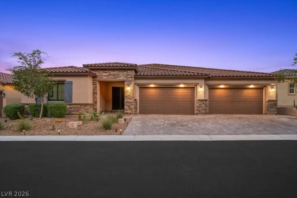 Photo of Listing #2812594