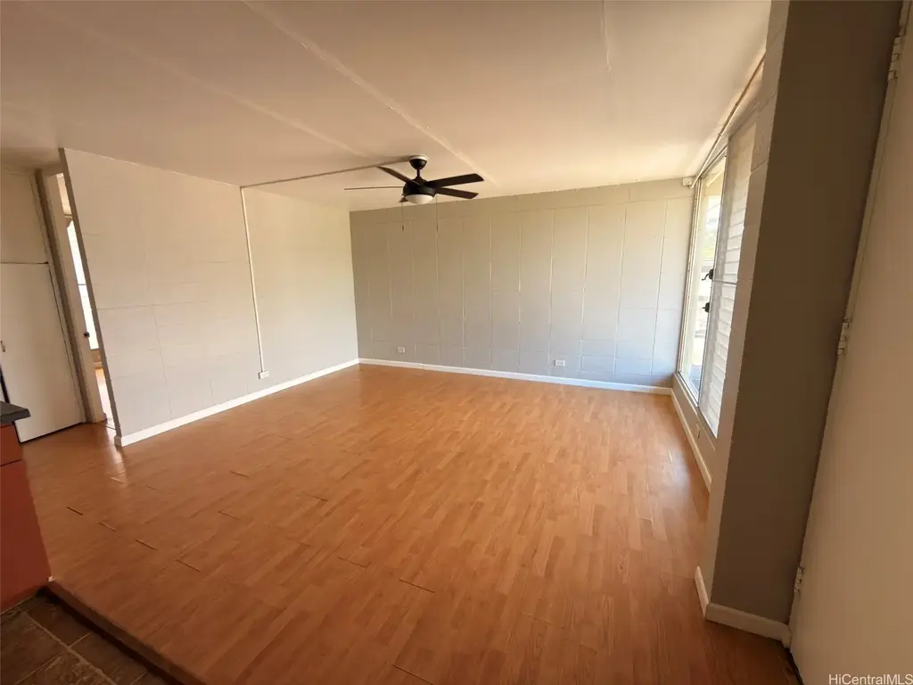 95-024 Waihau Street # 8c, Mililani