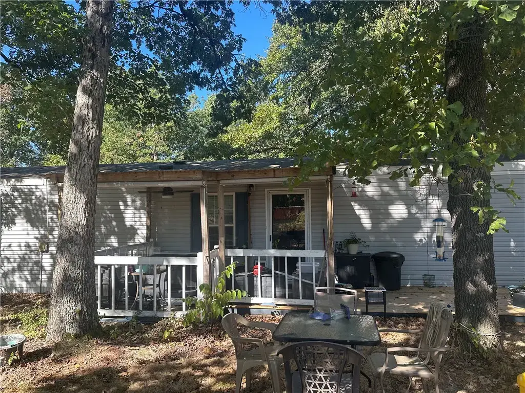 15279 Highway 16, Fayetteville