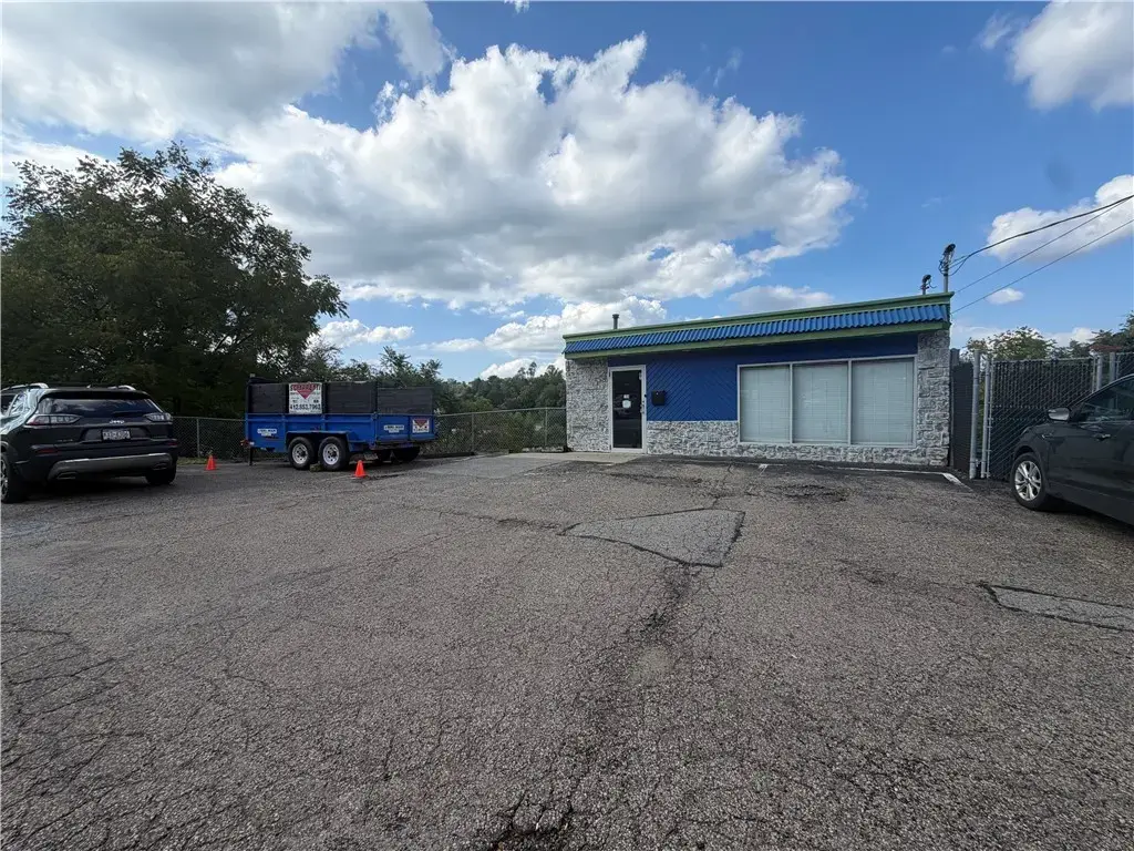 159 Clairton Boulevard , Pleasant Hills