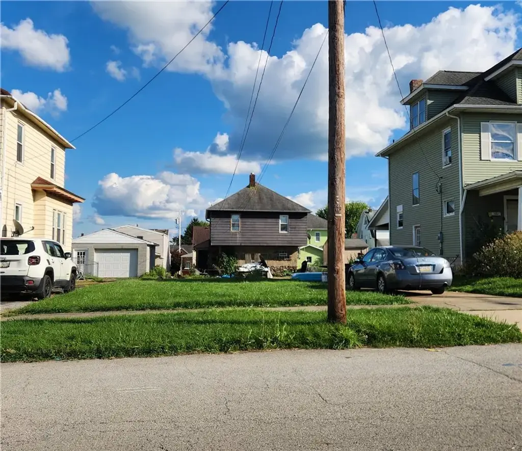 1012 Adams Street , New Castle