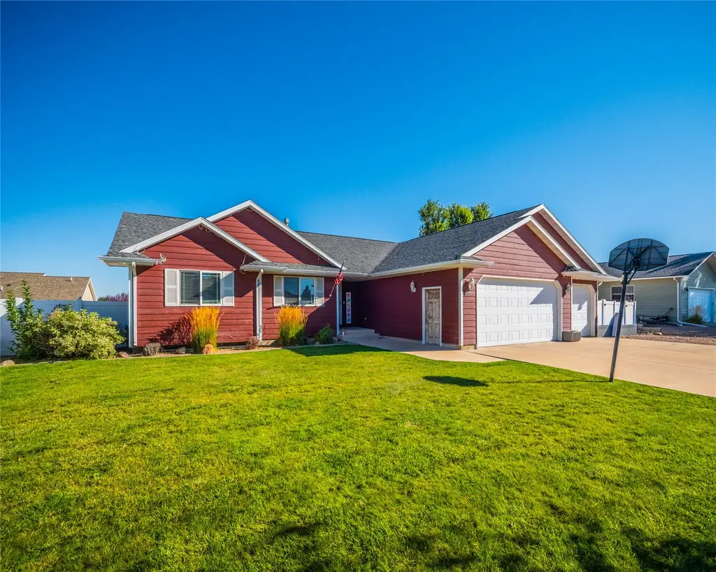1009 38th Avenue Ne, Great Falls