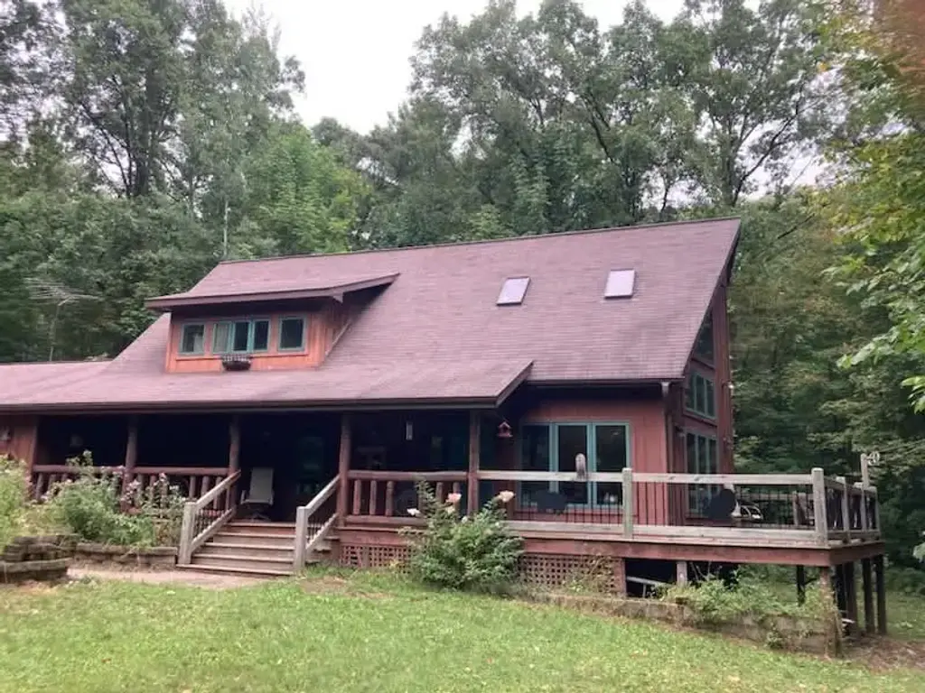 N13638 Dickerson Avenue, Thorp