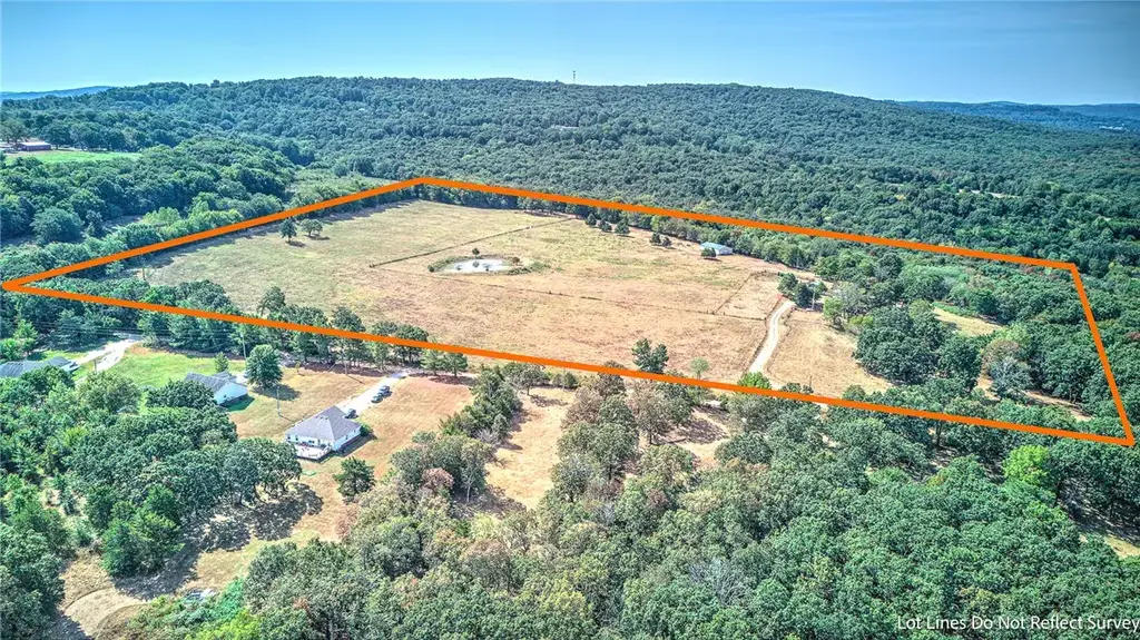 10153 Hogeye Fire Station Road, Fayetteville