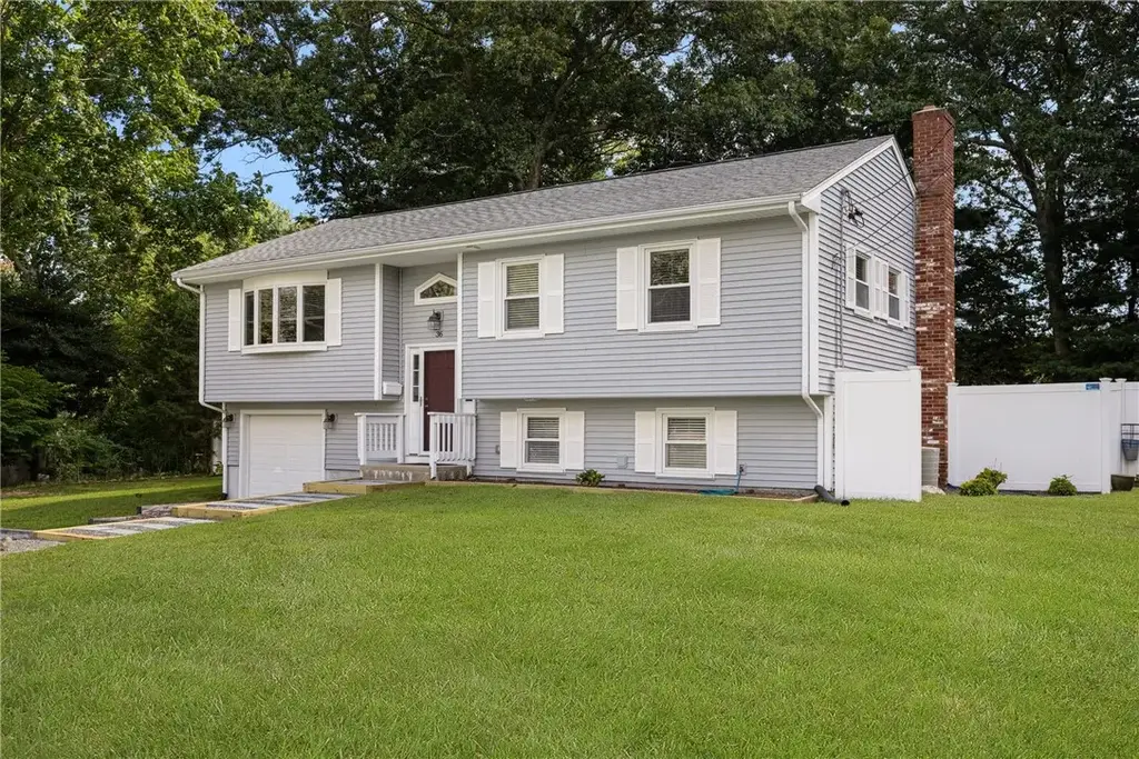36 Georgia Ave, North Kingstown