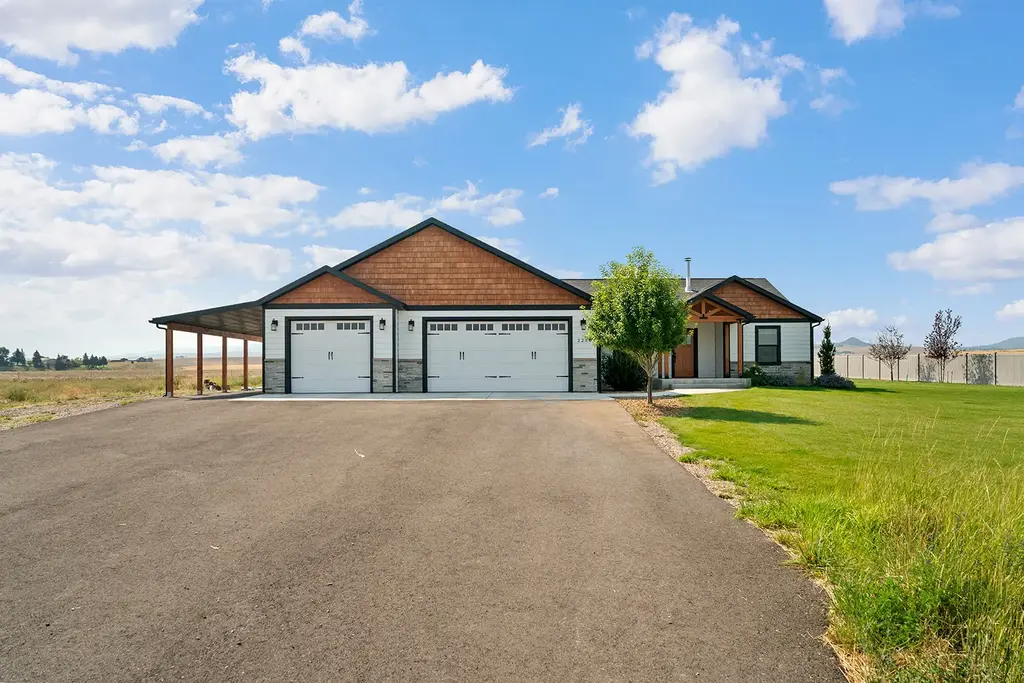 2256 Spring Wheat Loop, East Helena