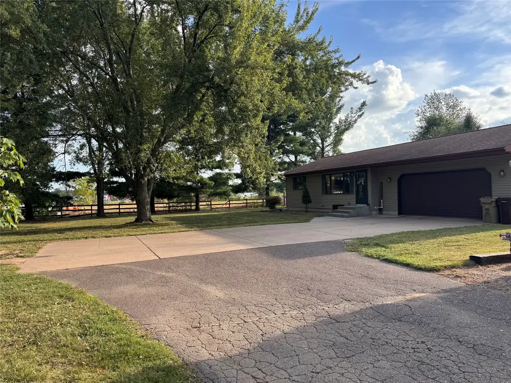 5534 167th Street, Chippewa Falls