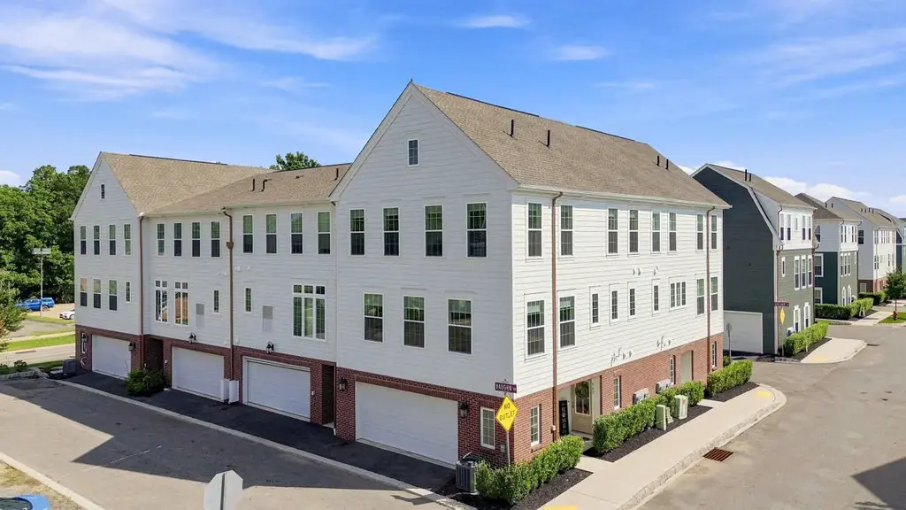 907 Vaughn Lane, Cranberry