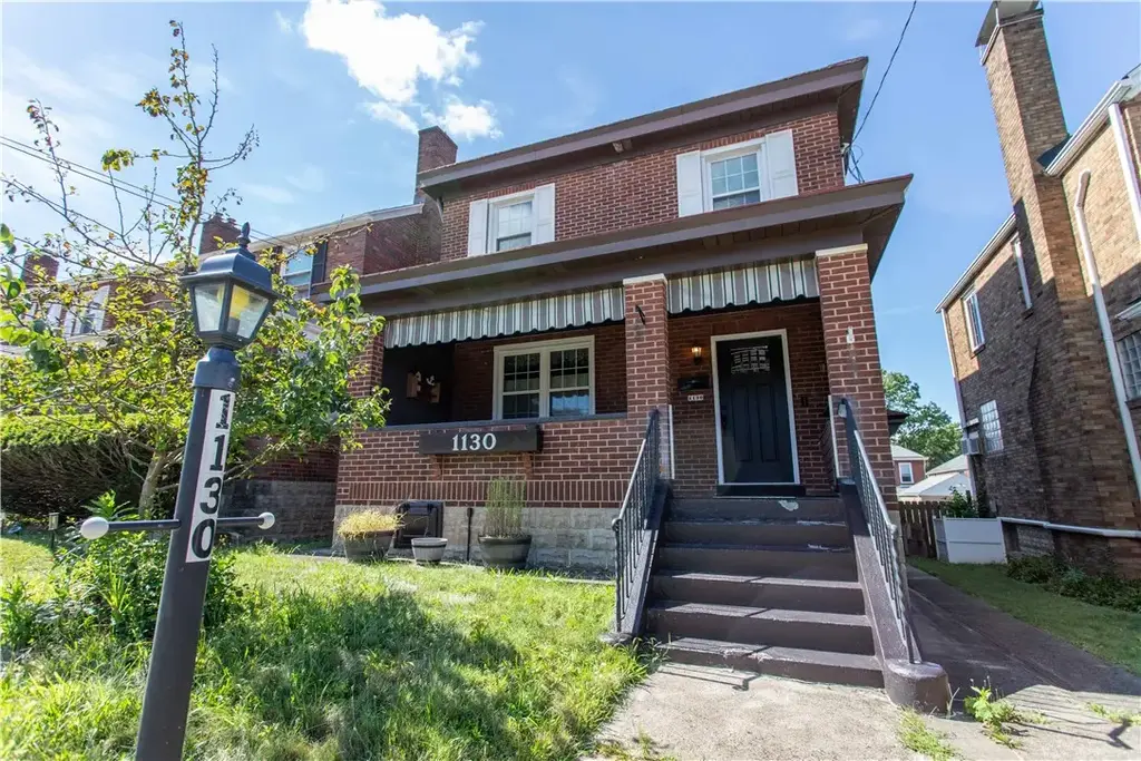 1130 Downlook Street , Stanton Heights