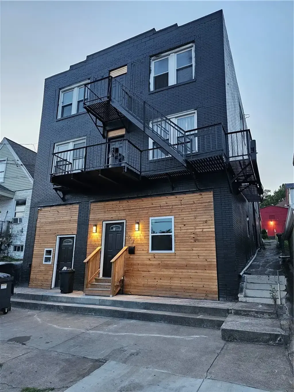 1257 8th Avenue , Harrison