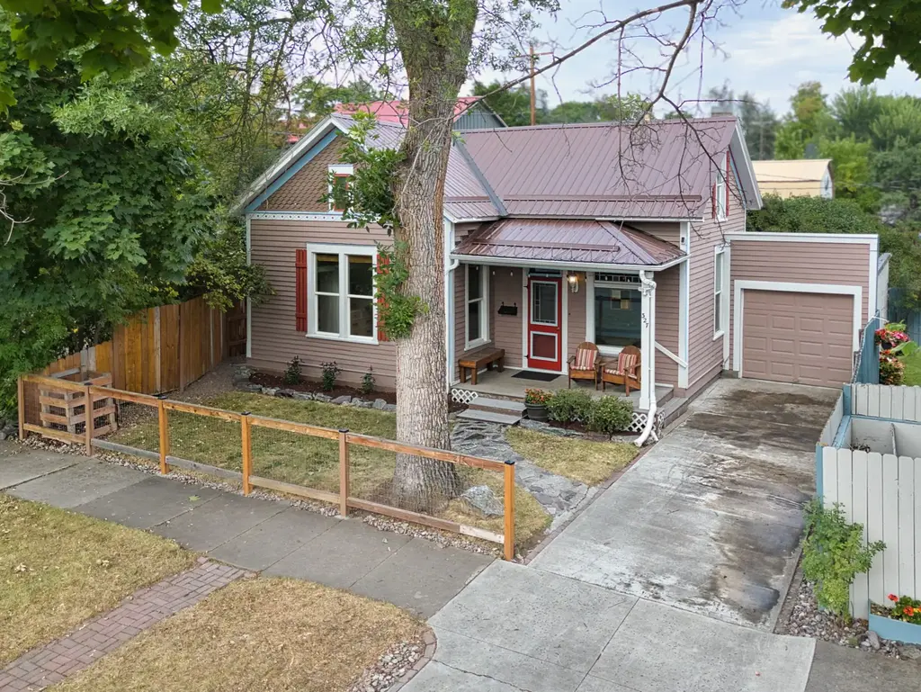 327 3rd Street E, Kalispell