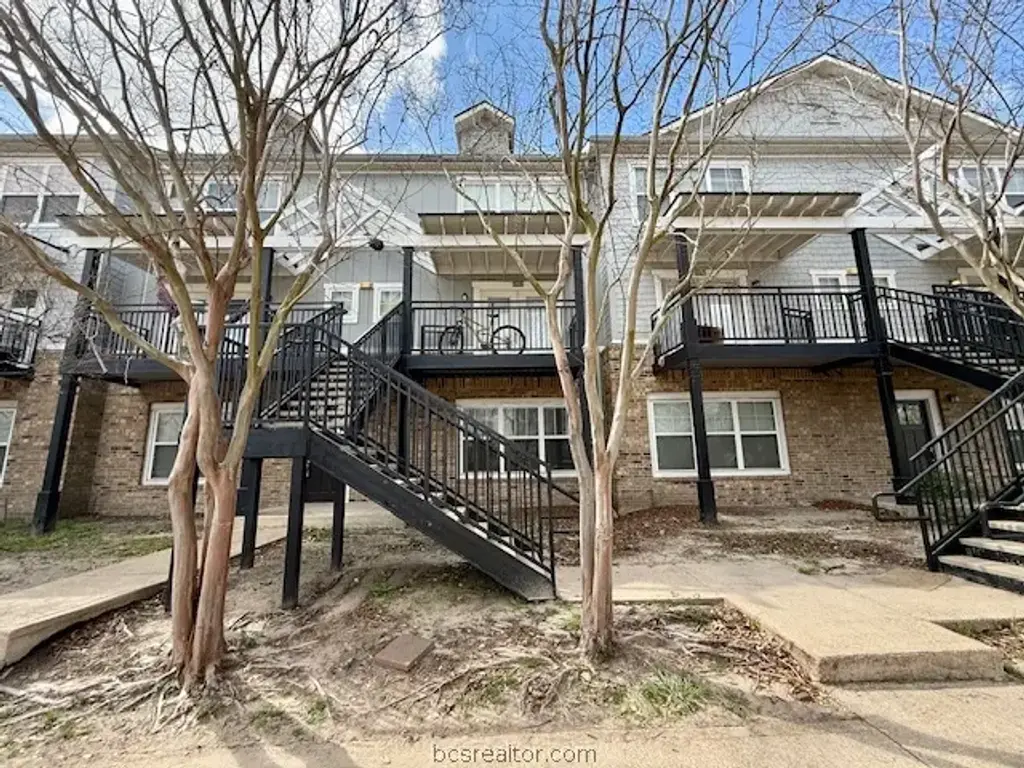 1725 Harvey Mitchell Parkway S 628, College Station