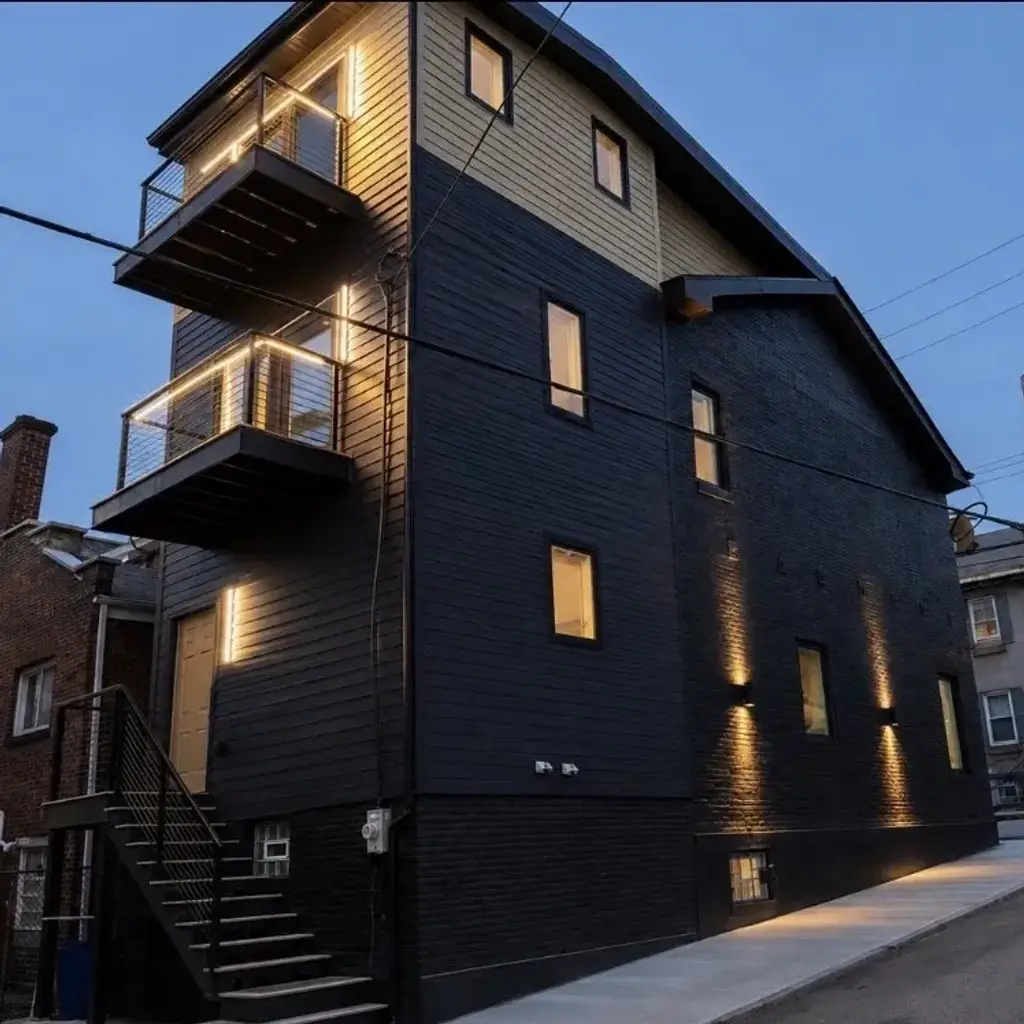 4401 Davison Street , Lawrenceville