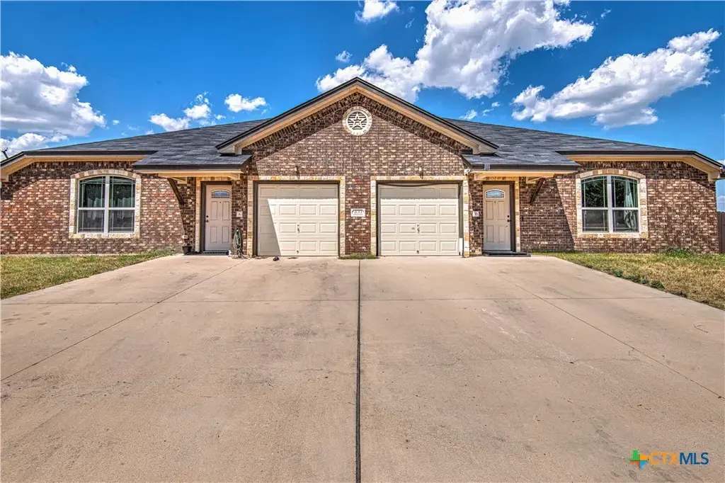 200 Sladecek Drive, Killeen