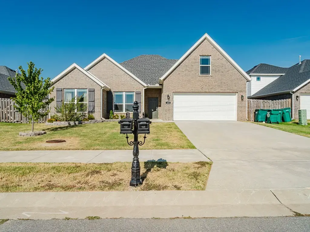 460 Poplar Road, Centerton