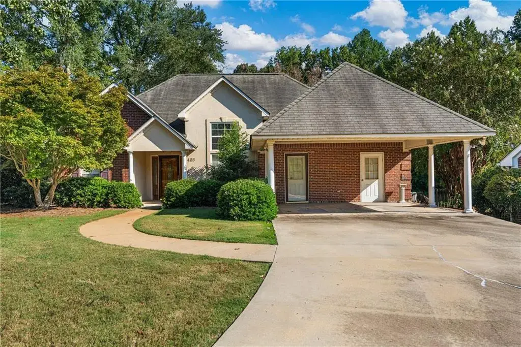 403 Waverly Place, Opelika