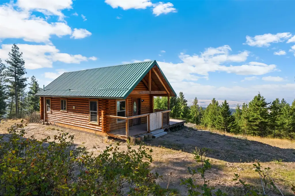 18371 High Mountain View, Florence
