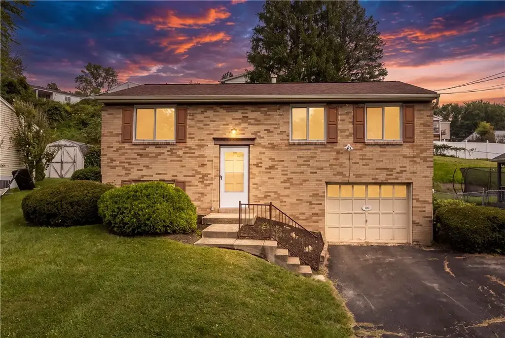 120 Persian Drive , North Fayette