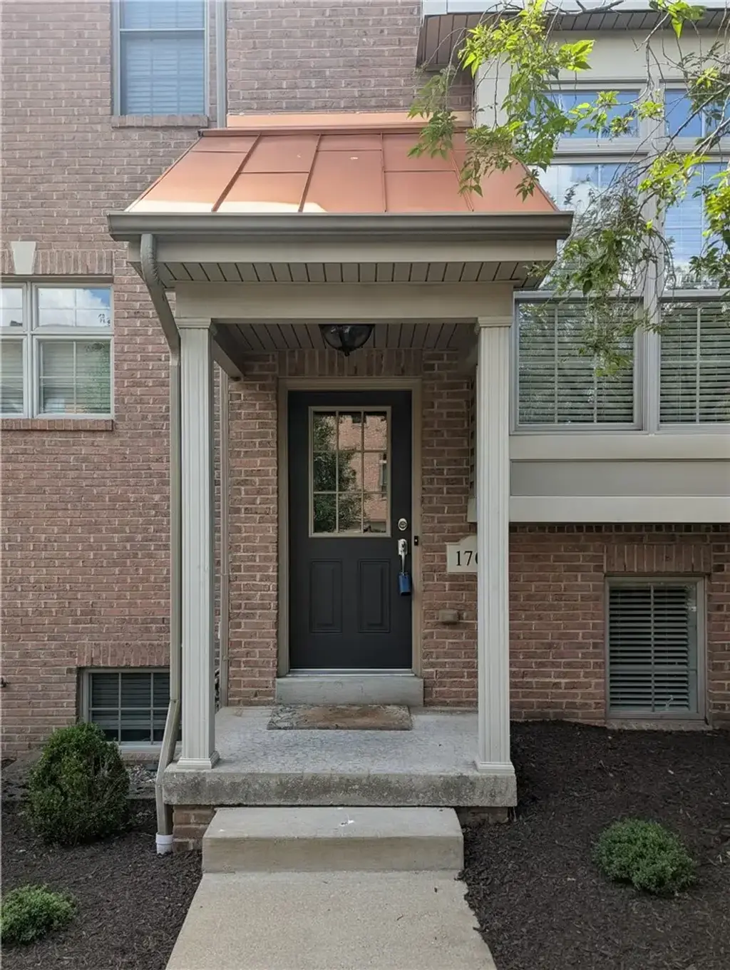 1705 Waterleaf Drive , Franklin Park