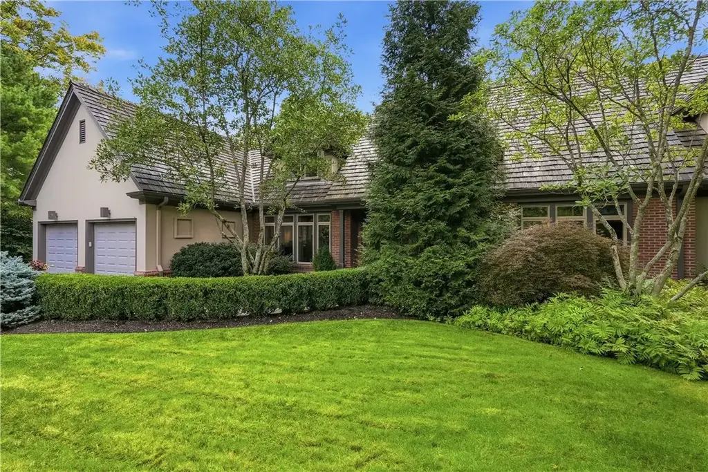 26 The Trillium, Fox Chapel