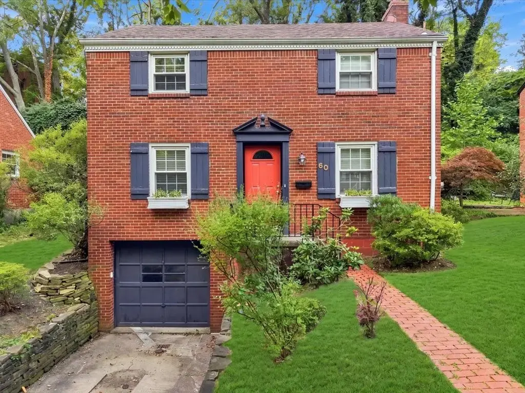 60 Iroquois Drive , Mt Lebanon