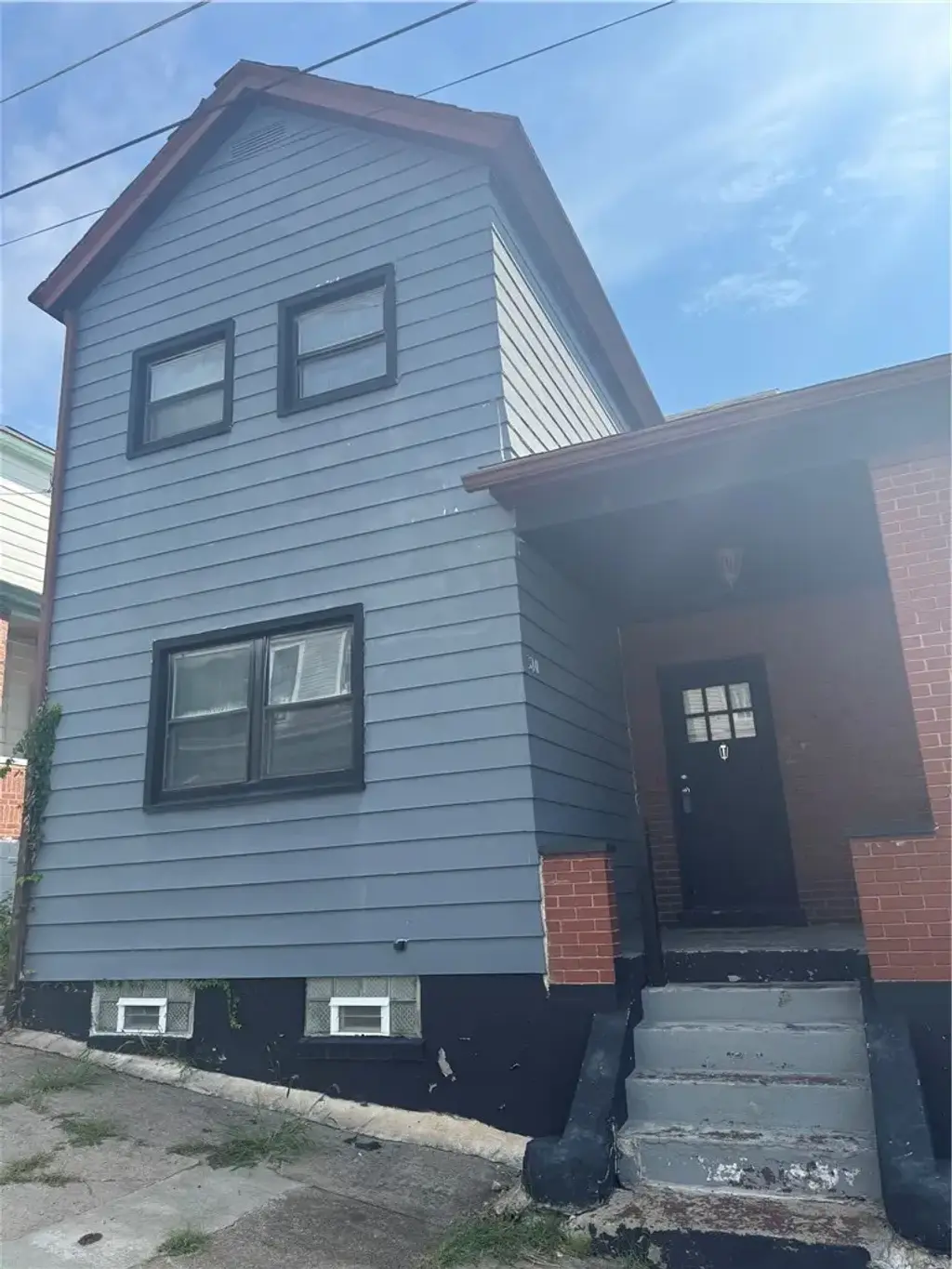 310 13th Street , Sharpsburg