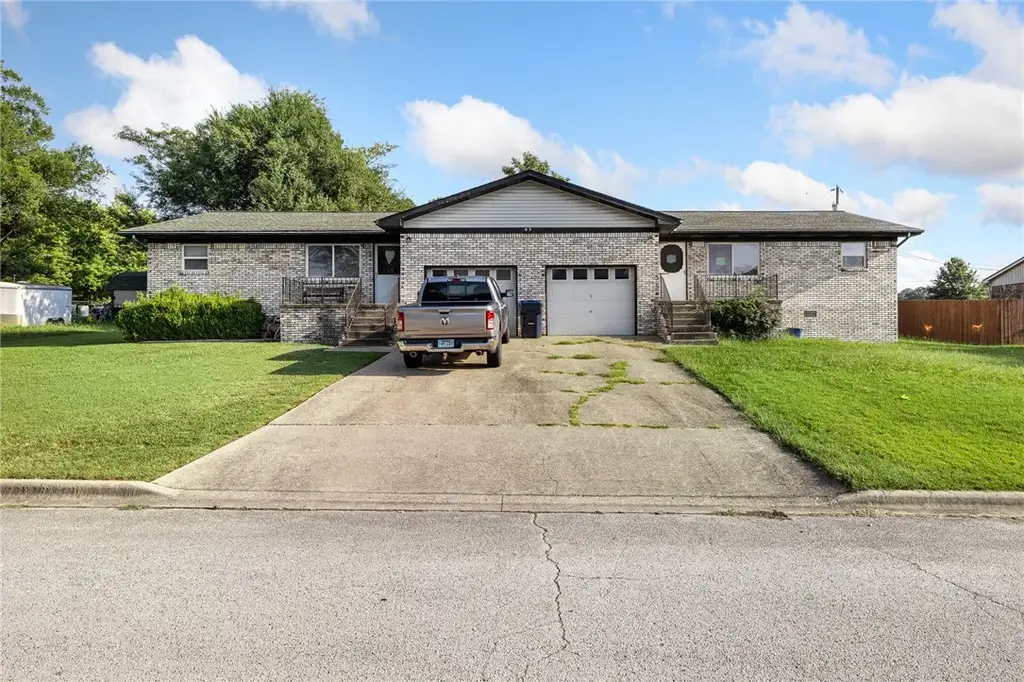 105 Nancy Street, Harrison