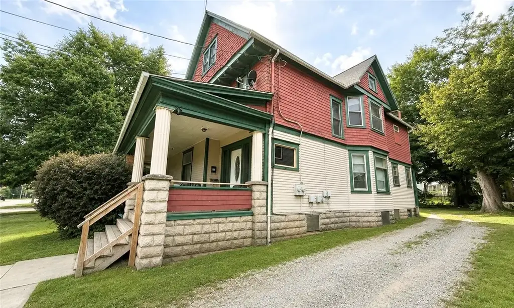 788 Irvine Avenue , Sharon