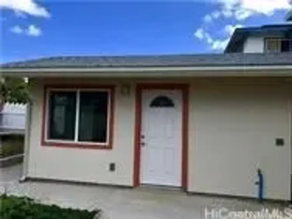98-212 Kaulike Drive # 103, Pearl City