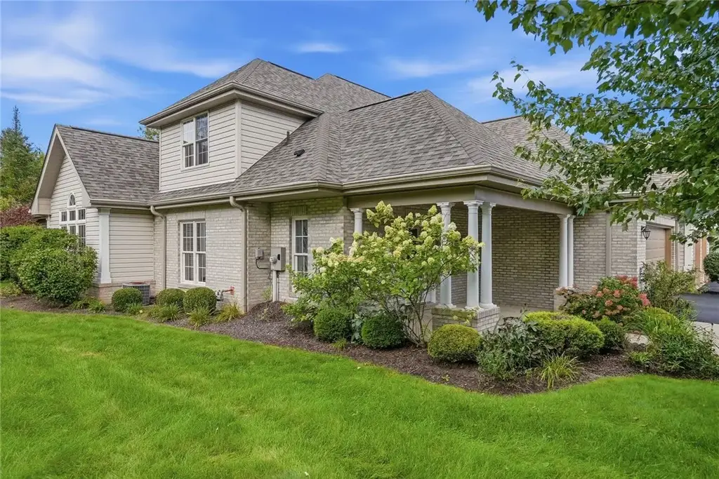 126 Woodlands Trail , West Deer