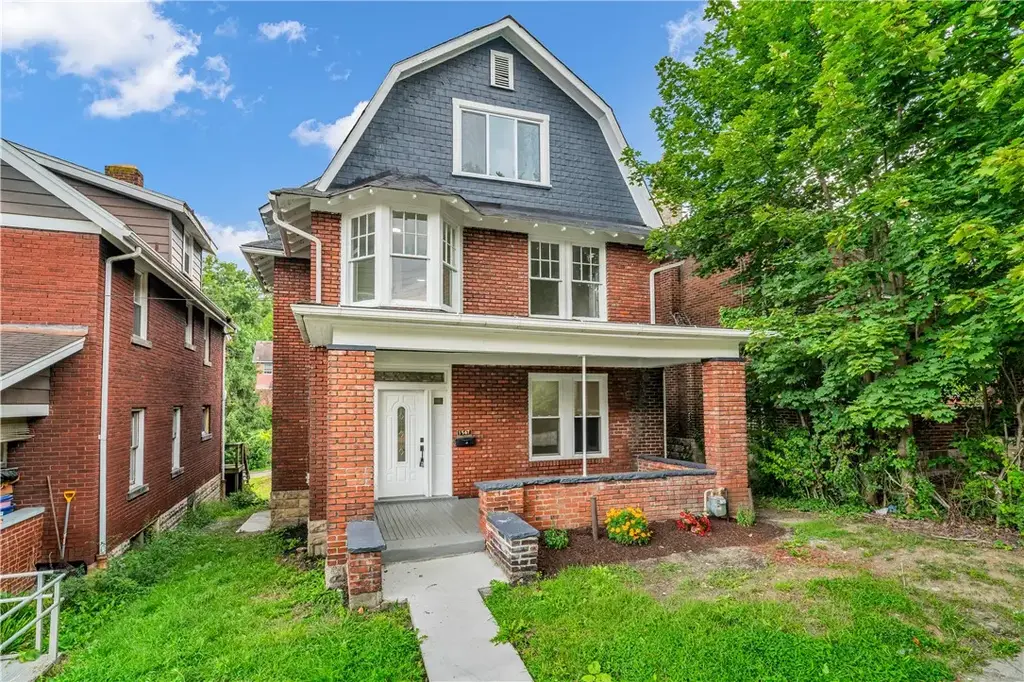 1547 Clairtonica Street, Crafton Heights
