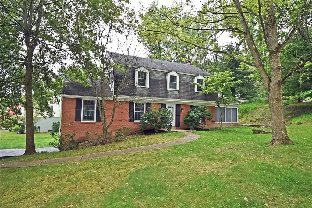 545 Pebblewood Court , McCandless