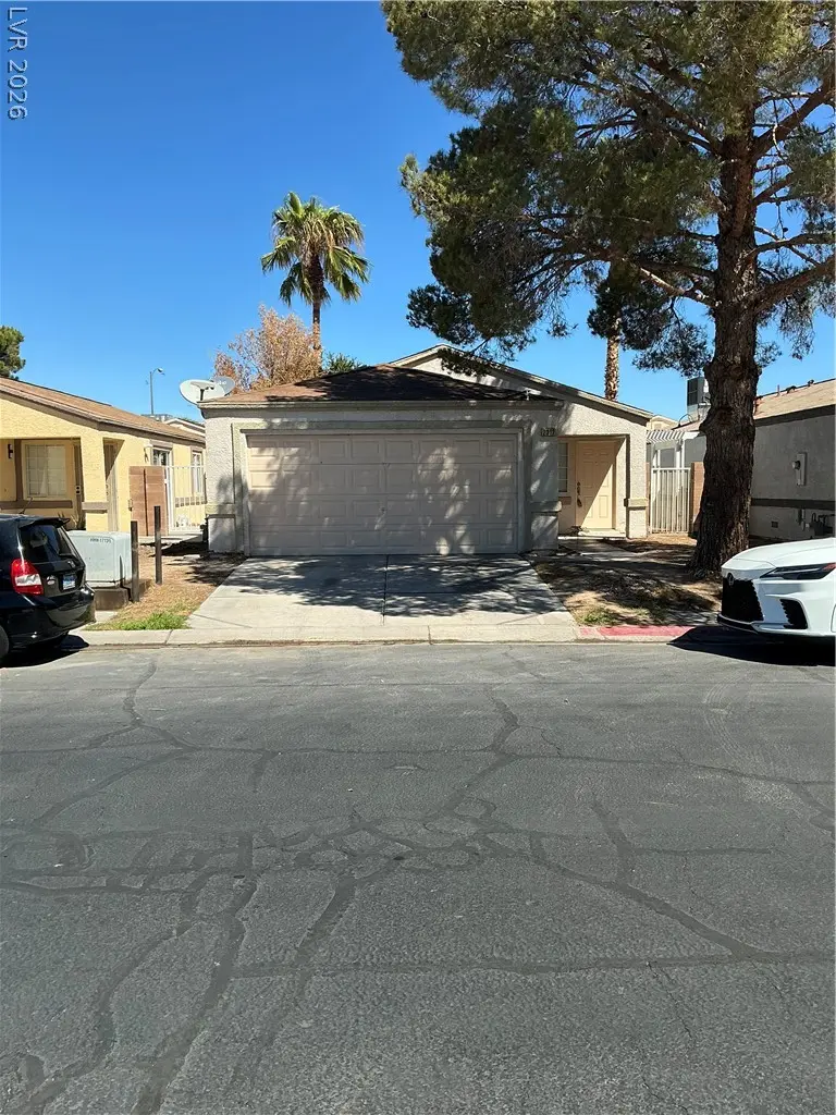 Photo of Listing #2814094