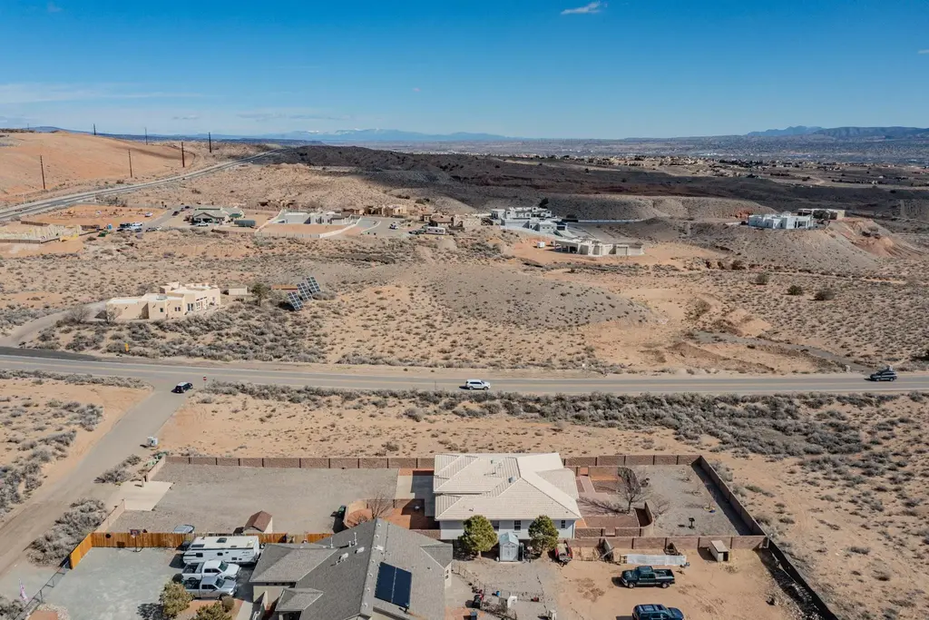 5581 Iris Road Ne, Rio Rancho