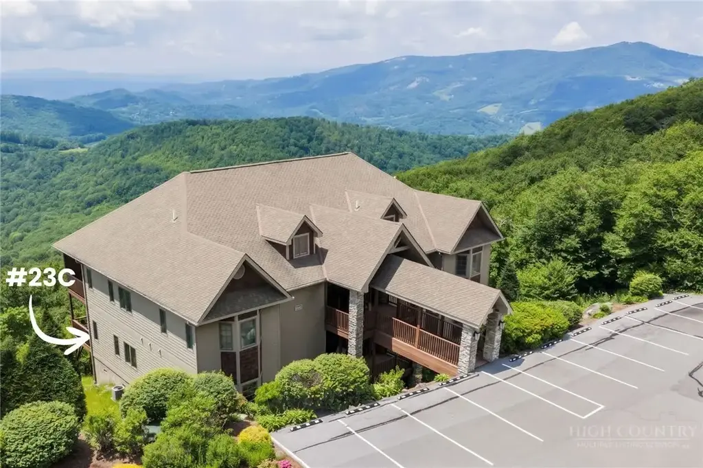 132 Rocky Top # 23c, Sugar Mountain