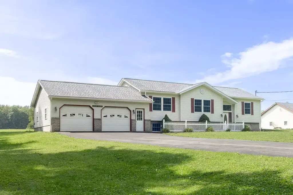 1000 Shady Lane Road , Pulaski